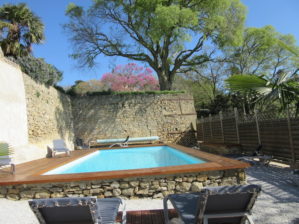 HOTEL CHATEAU DE PALAJA 33/68