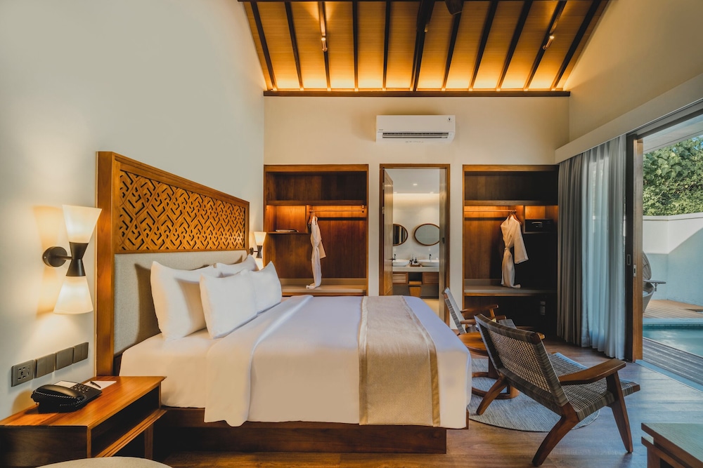 tanadewa Resort Ubud Bali by Cross Collection 10/50