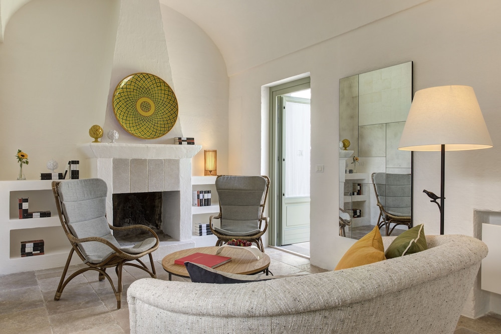 Rocco Forte Masseria Torre Maizza 46/78