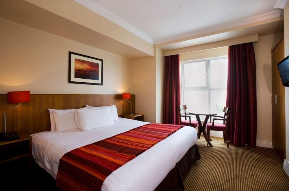 Talbot Hotel Wexford 15/45