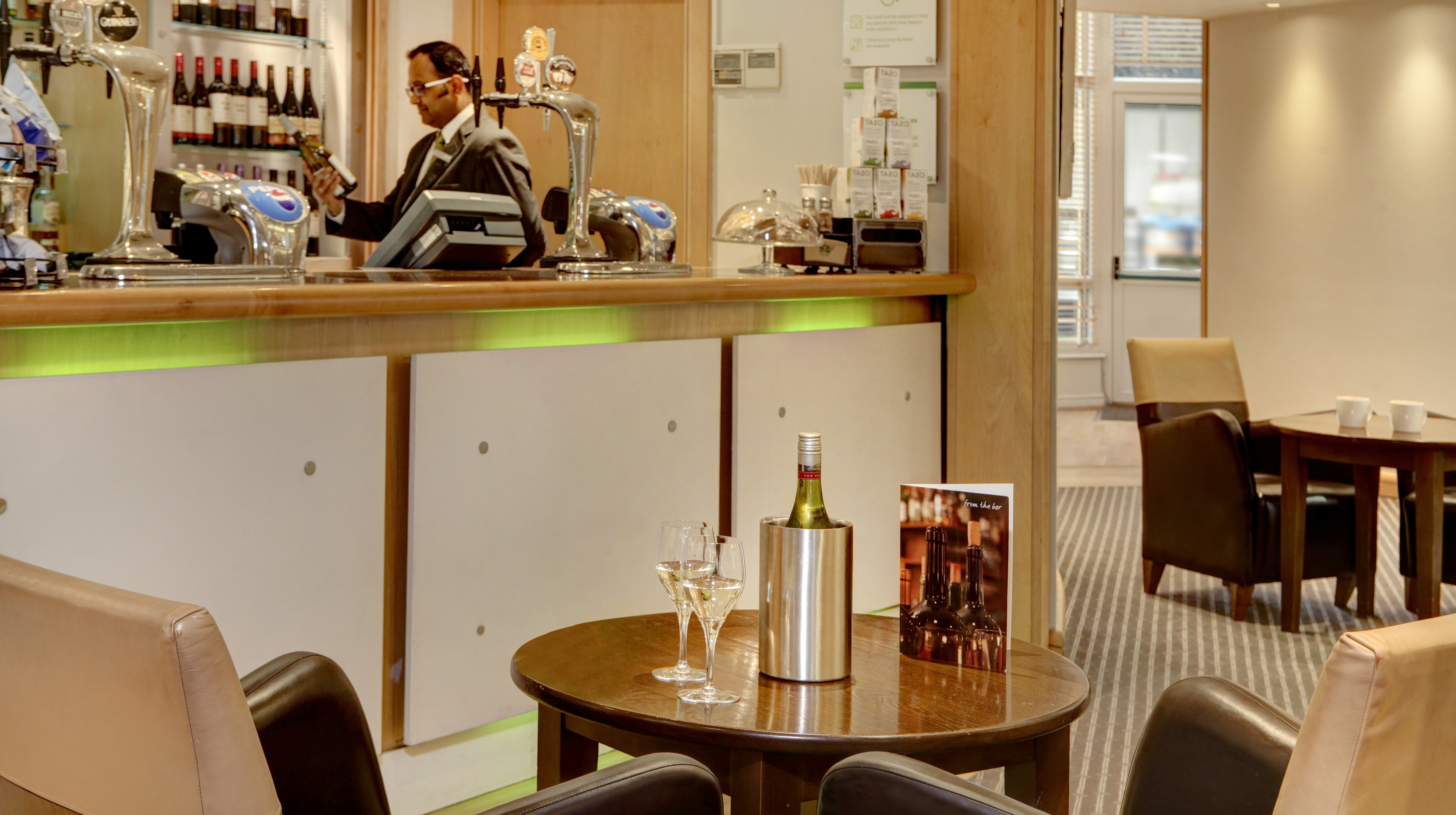 HOLIDAY INN BASINGSTOKE 29/45