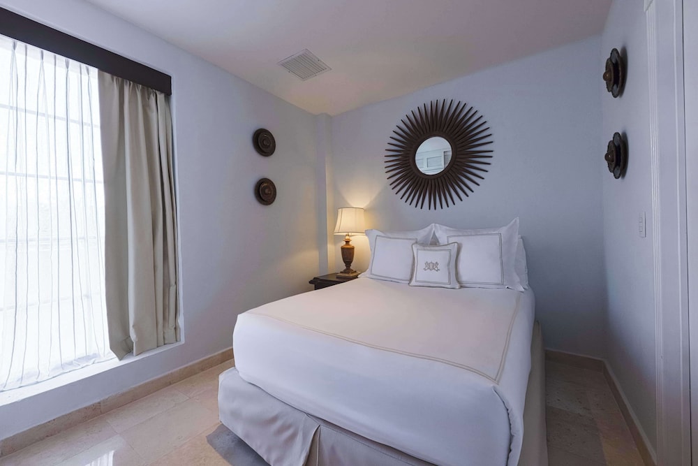Royal Hideaway Playacar All Inclusive - Adults Only 9/50