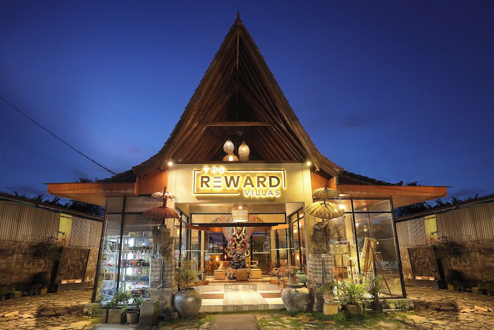 The Reward Villas Kerobokan 2/50