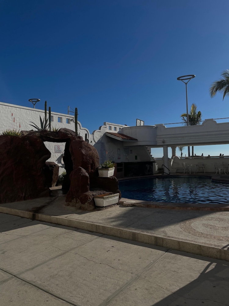 Hotel Vistamar 39/50