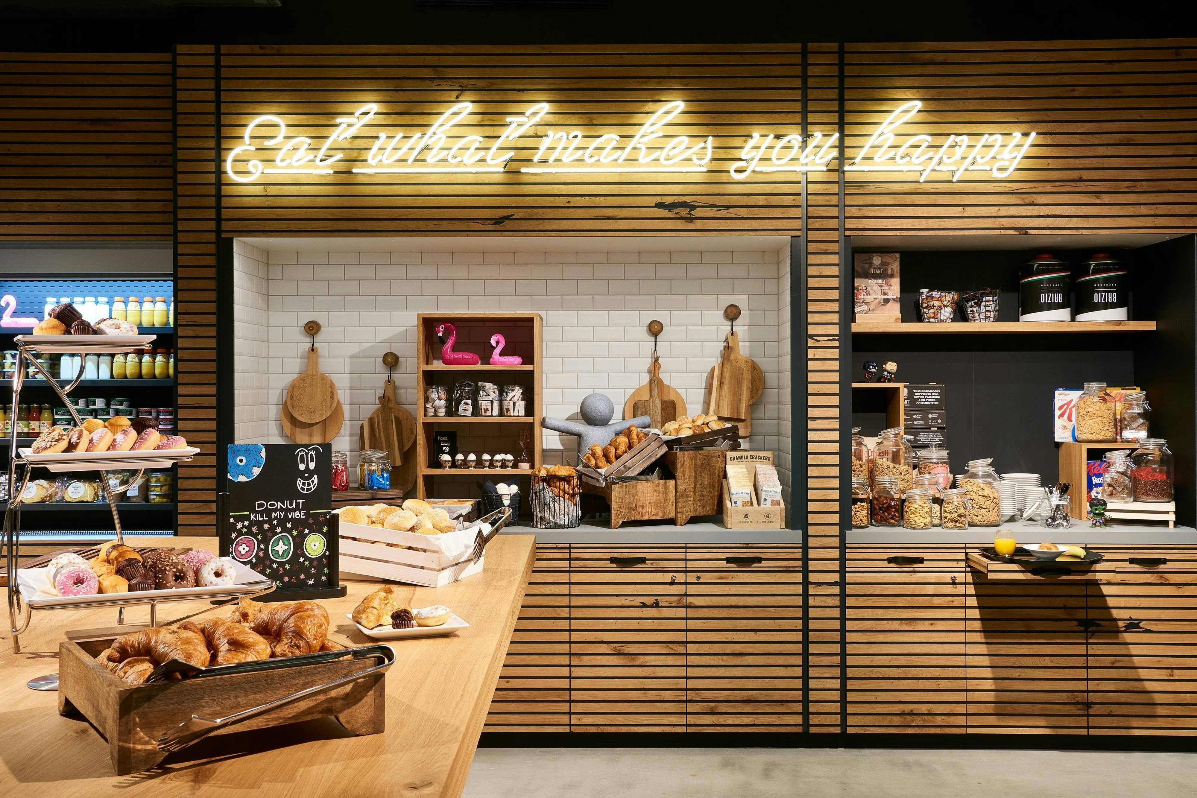 Moxy Amsterdam Schiphol Airport 9/10