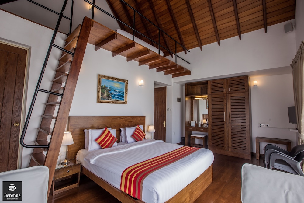 Serenus Boutique Villa 30/64