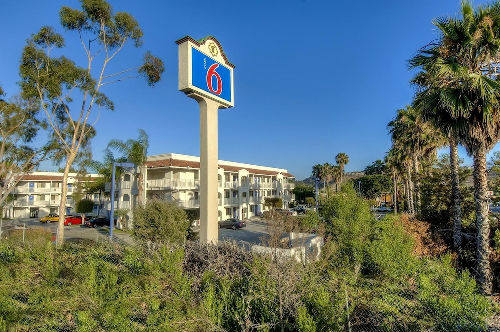 Motel6 Oceanside, CA 50/62