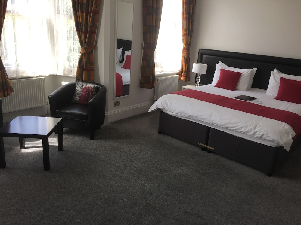 Croham Park Bed &amp; Breakfast 3/22