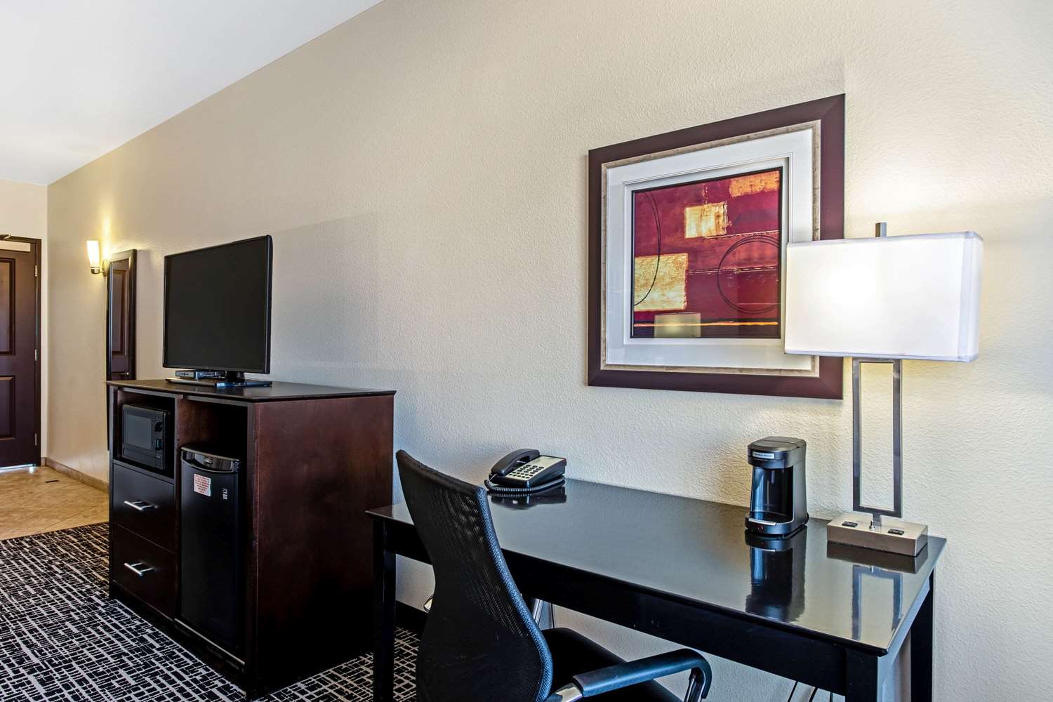 La Quinta Inn & Suites by Wyndham Denver Gateway Park 24/33
