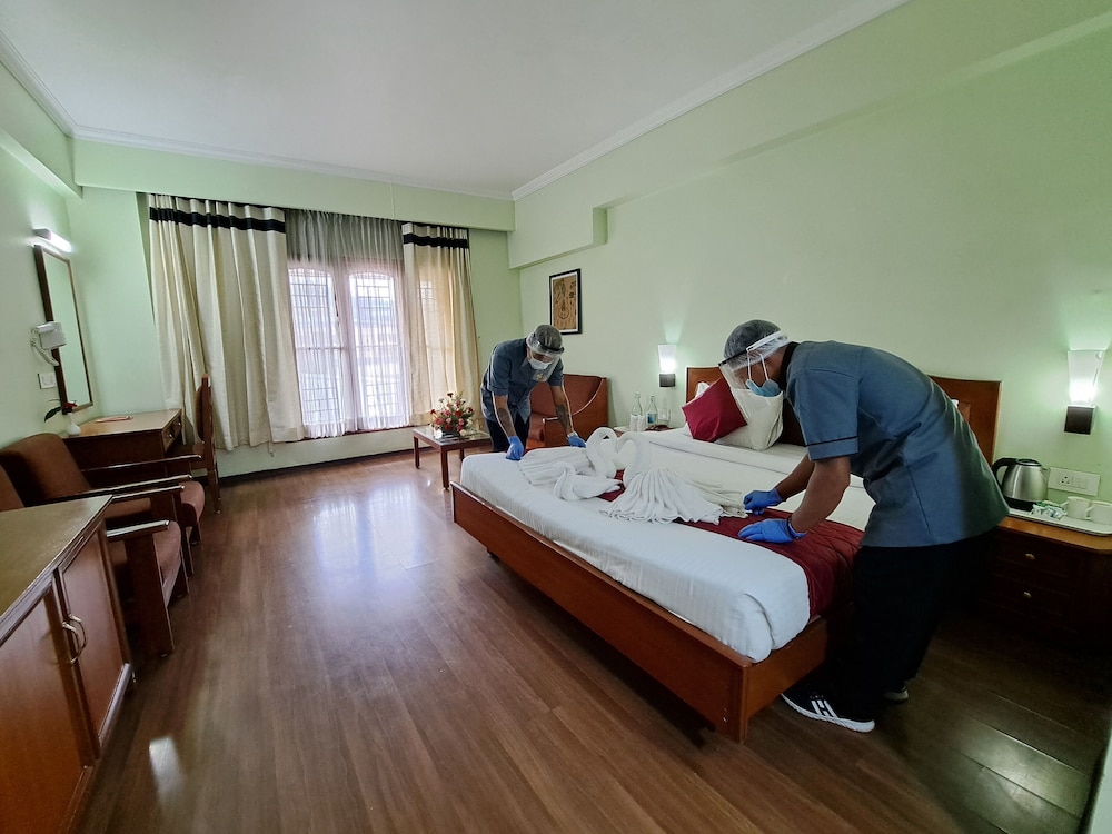 Preethi Classic Towers 24/74