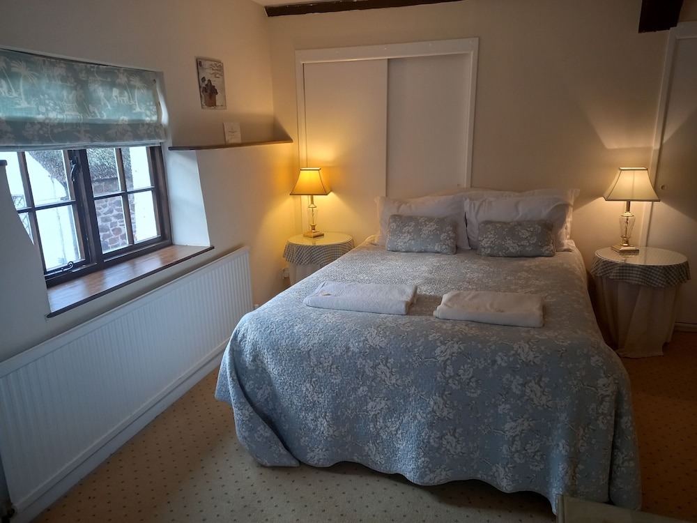 Bickleigh Castle Hotel - Castle 20/64