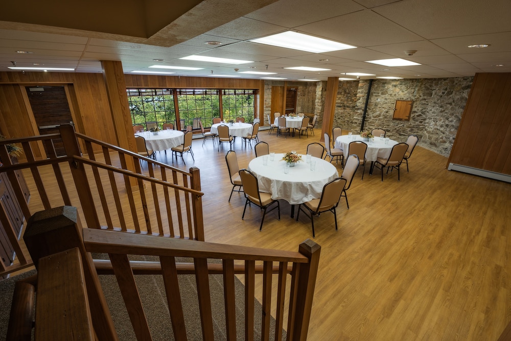 Big Meadows Lodge 27/33