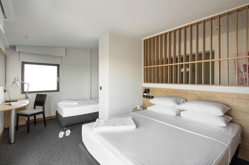 Park Hotel 24/67