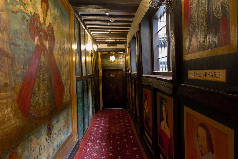 The Mermaid Inn 40/55