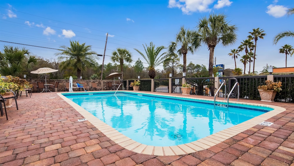 Best Western Starke 1/28
