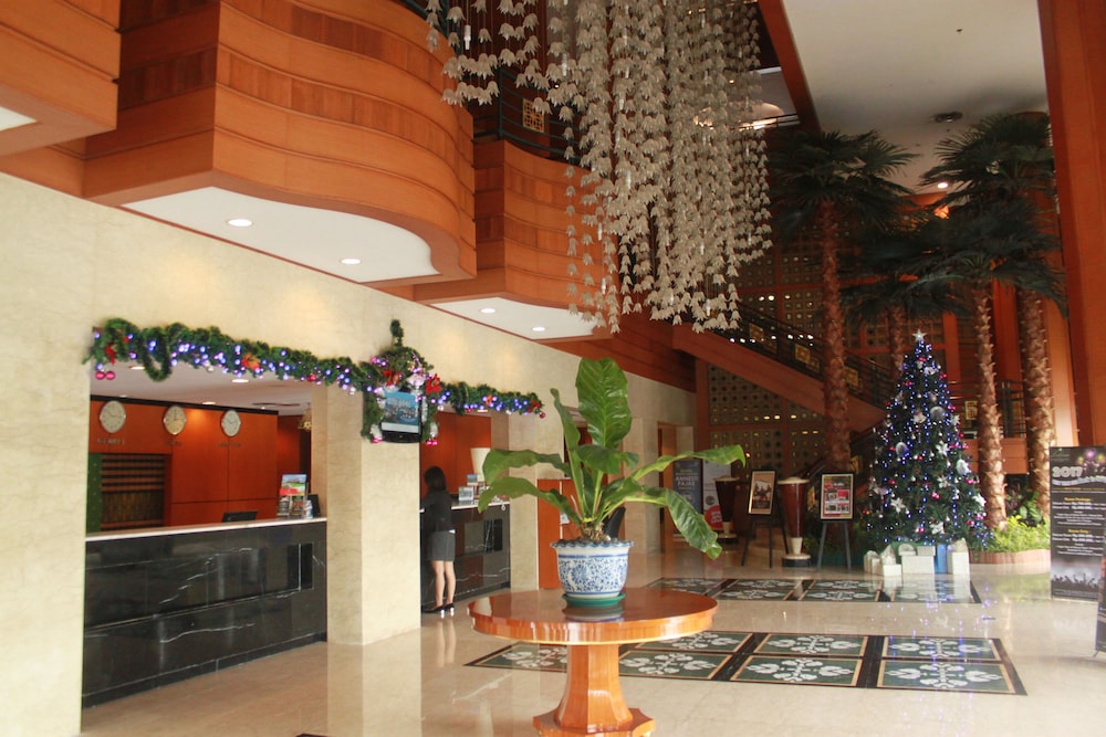 Labersa Grand Hotel And Convention Center 29/48