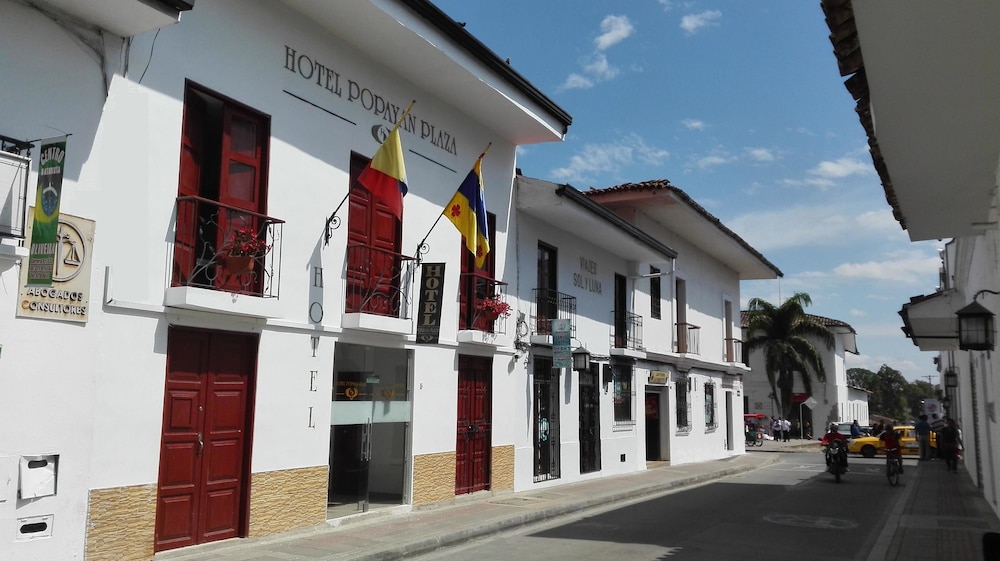 Hotel Popayan Plaza 1/42