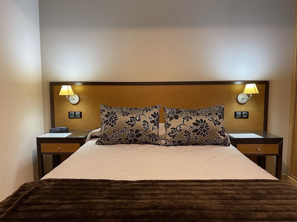 Aparthotel Arenteiro 26/34