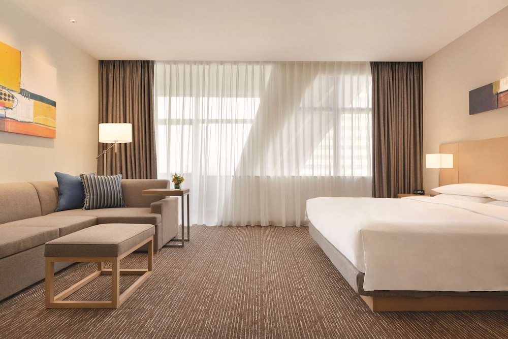 Specialty, King Bed, Sofa