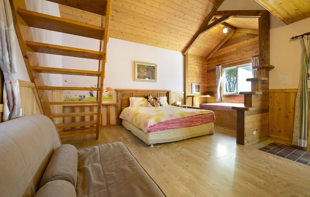 Aurora Villa 14/50