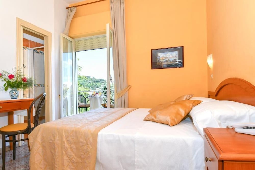 Hotel Villa Fernanda 8/30