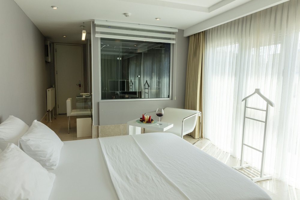 Venn Boutique Hotel - Boutique Class 9/36