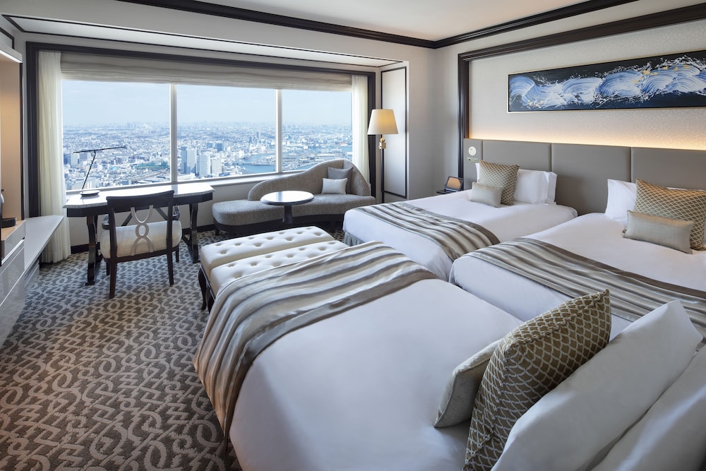 Yokohama Royal Park Hotel 3/24