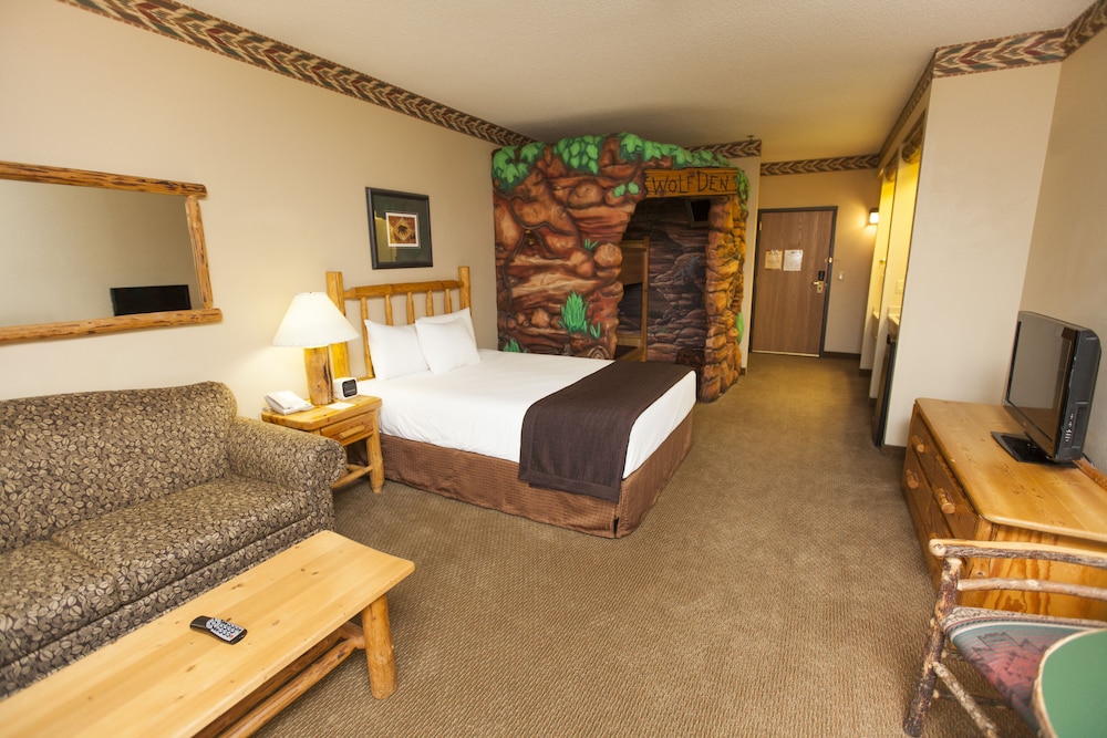 Suite, Den