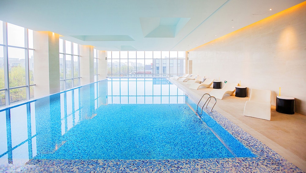 Radisson Blu Shanghai Pudong Jinqiao 12/67