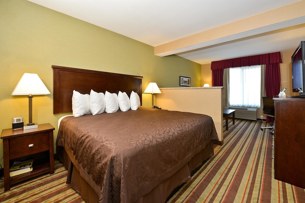 Best Western Wilsonville Inn & Suites 10/28