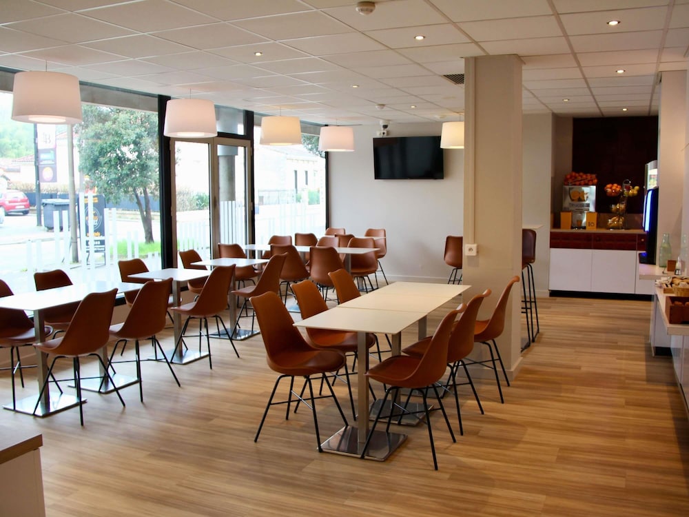 Ibis Styles Bordeaux Saint Medard 41/50