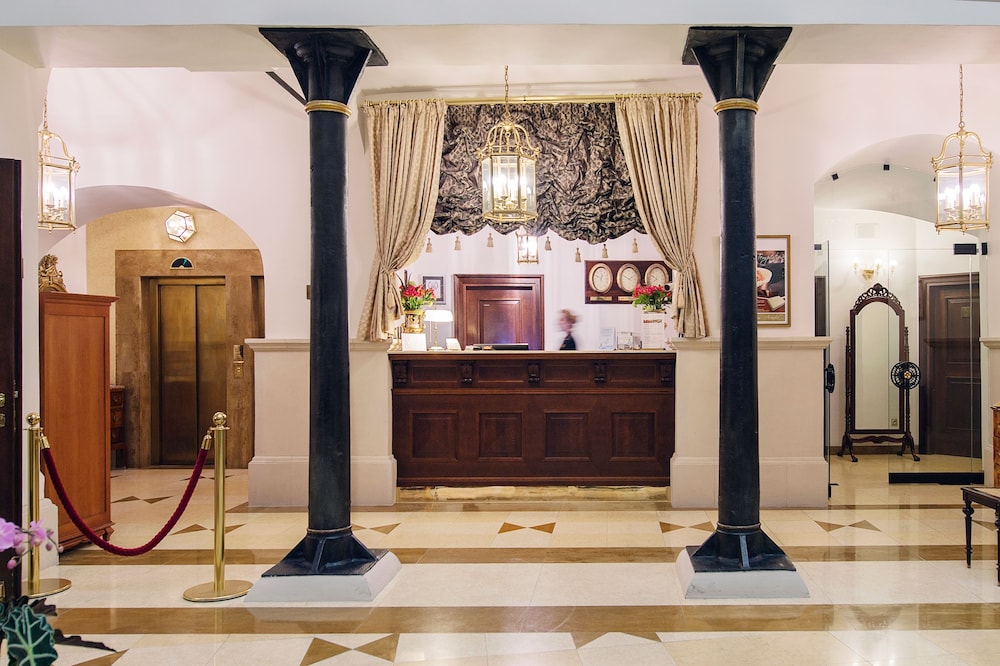 Arcadia Boutique Hotel 3/64