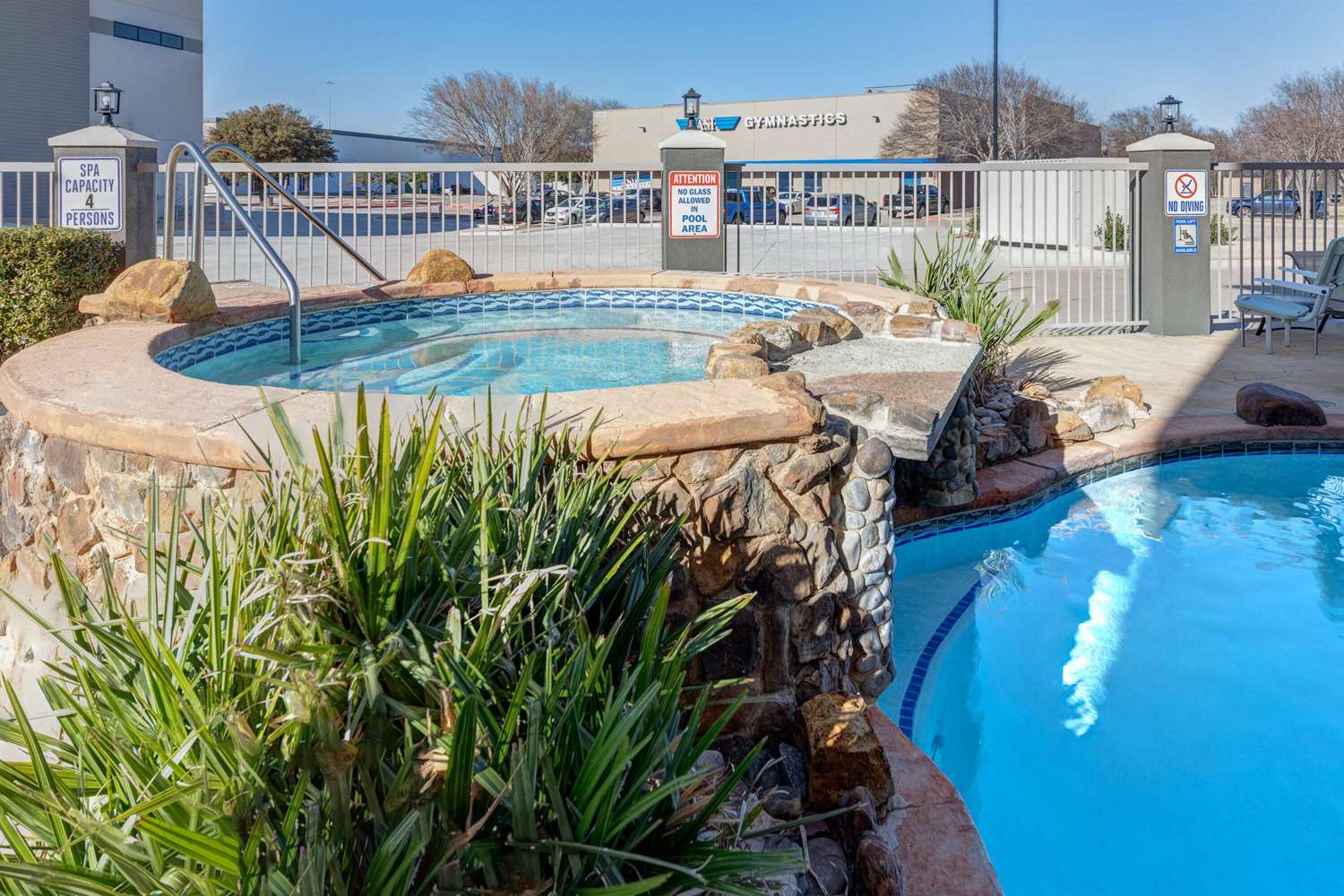 La Quinta Inn & Suites by Wyndham Allen at The Village 32/32