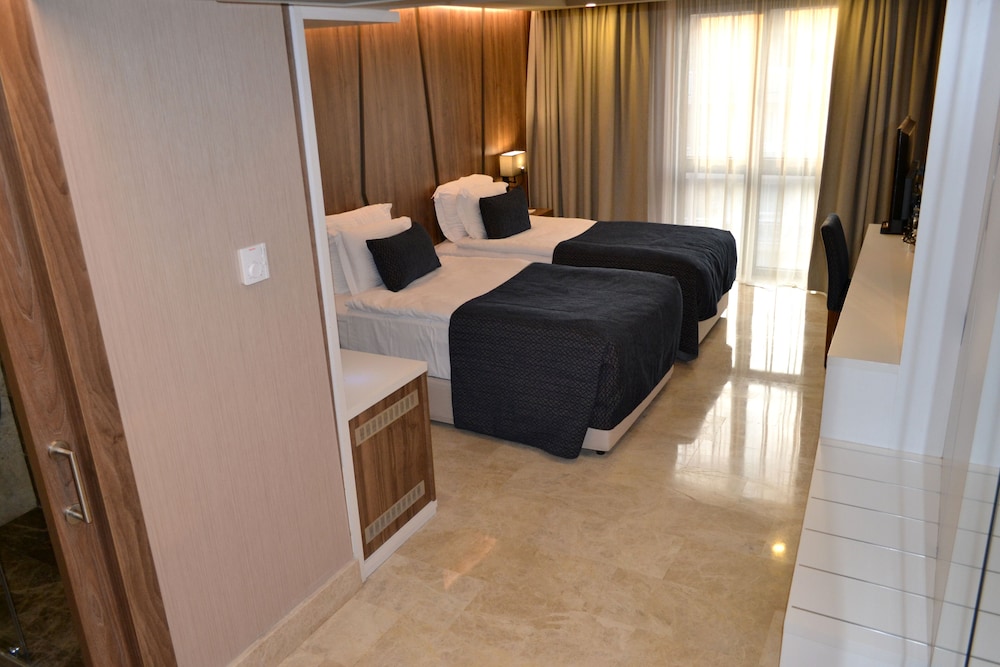 STANDARD, TWIN BEDS