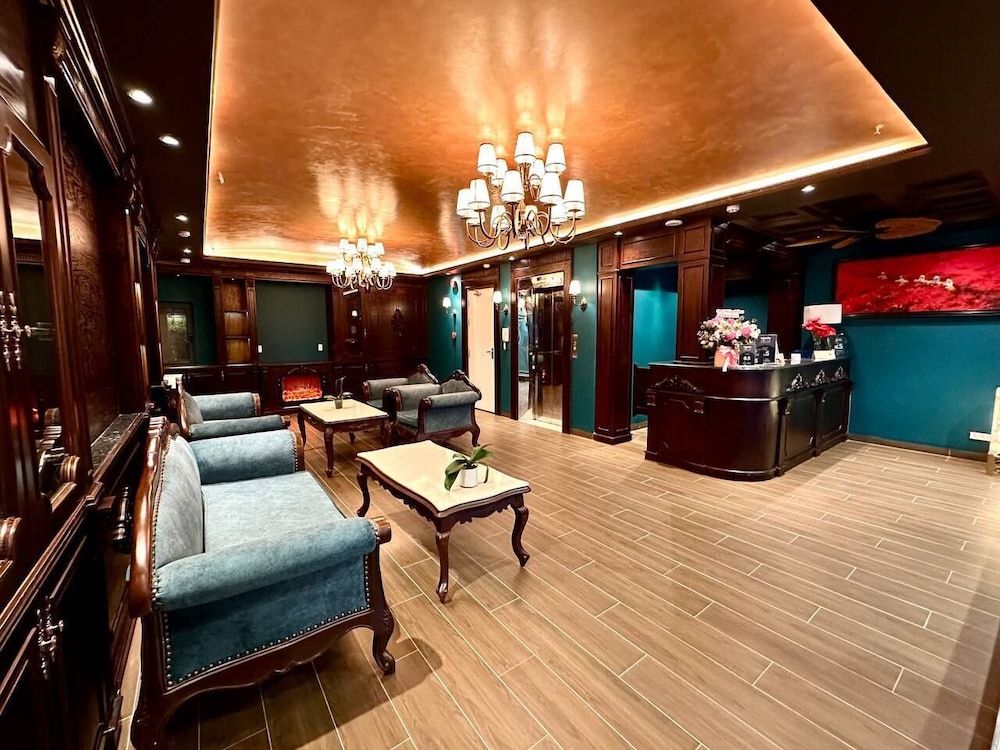 Tulip Hotel 2 21/66