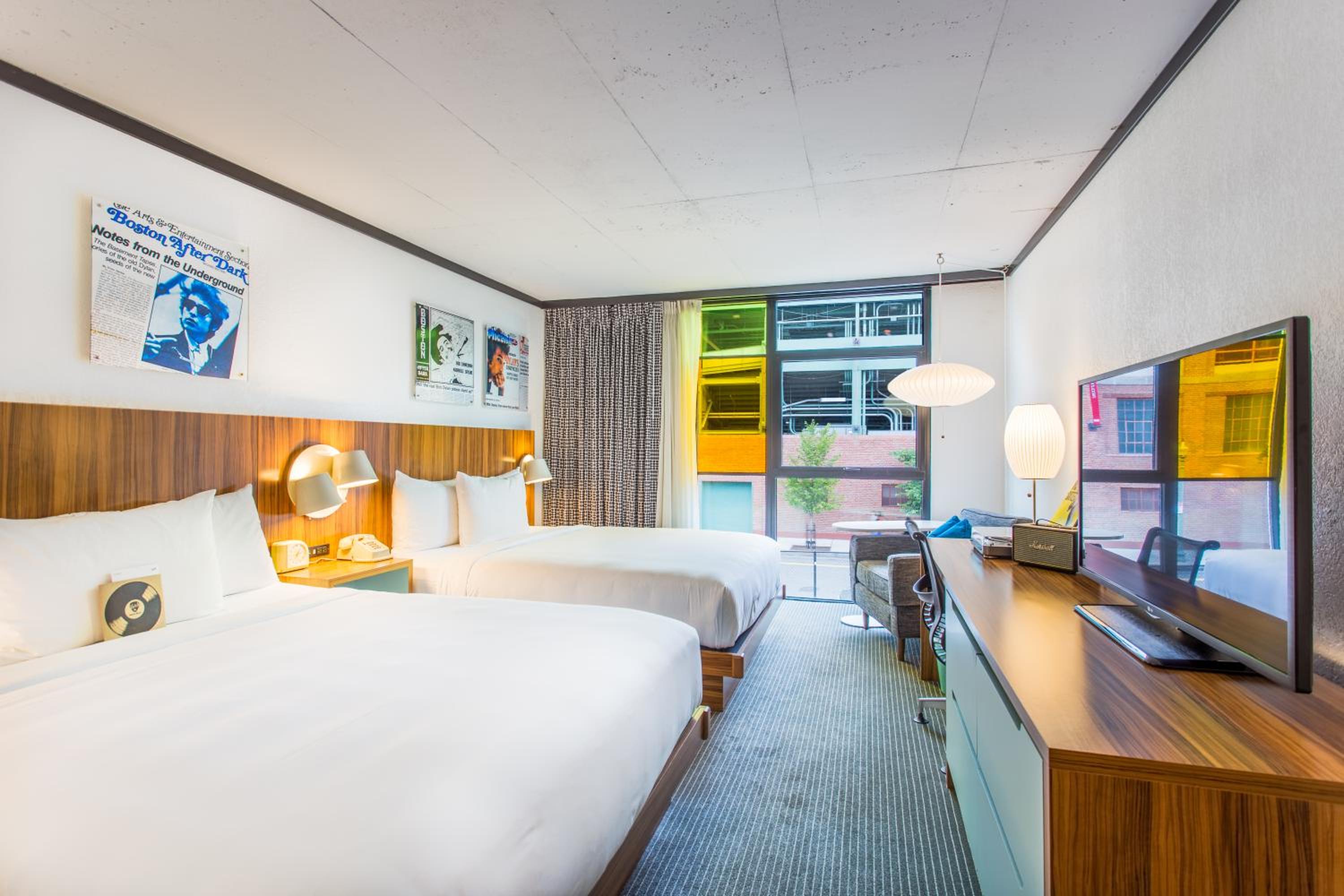 Room, 2 Queen Beds, Ballpark View