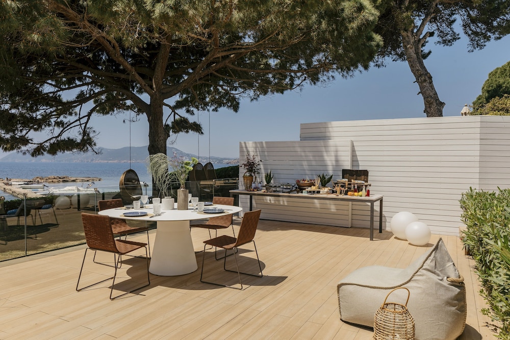 ME Ibiza - The Leading Hotels of The World 3/80