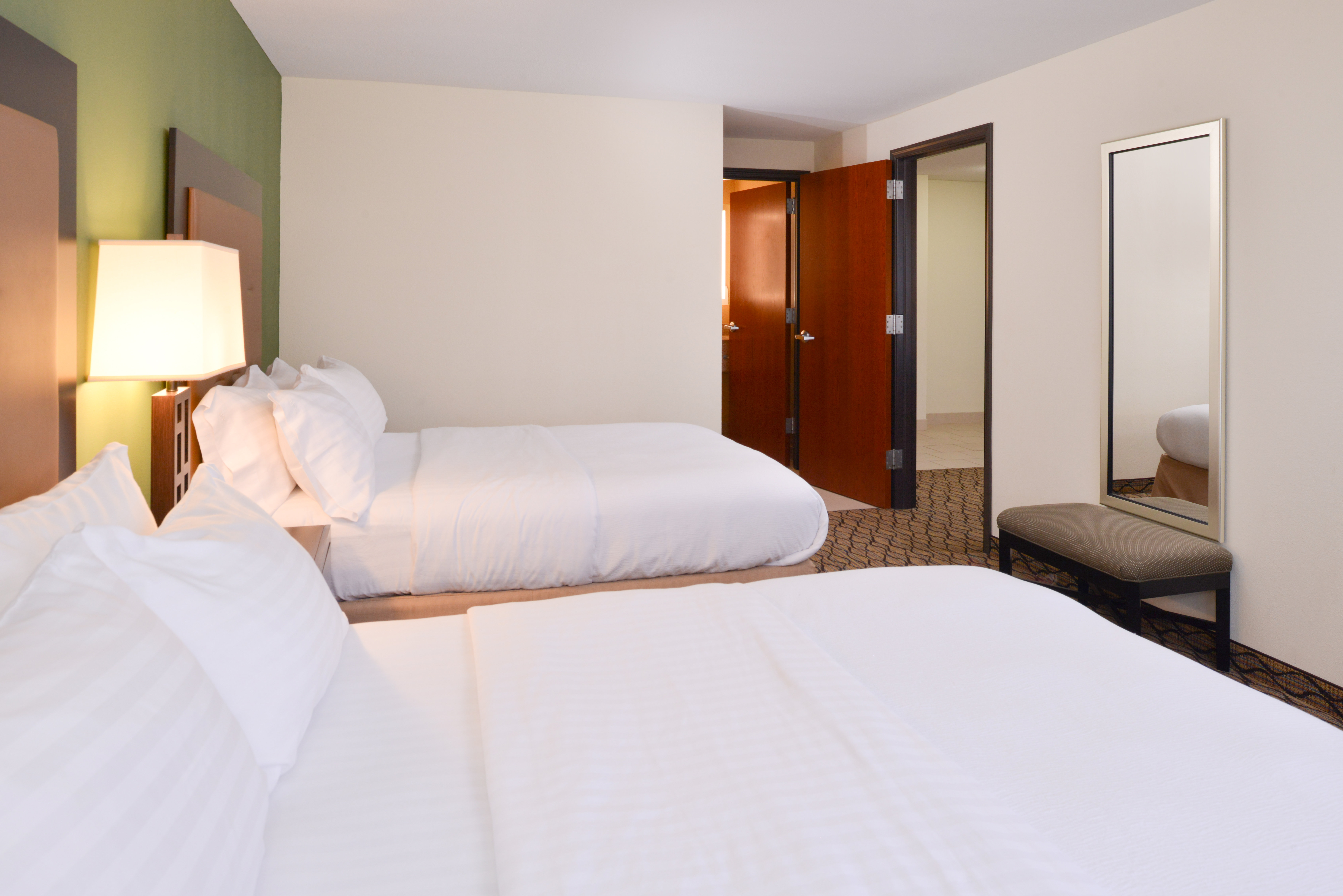 Holiday Inn Poplar Bluff an IHG Hotel 34/73