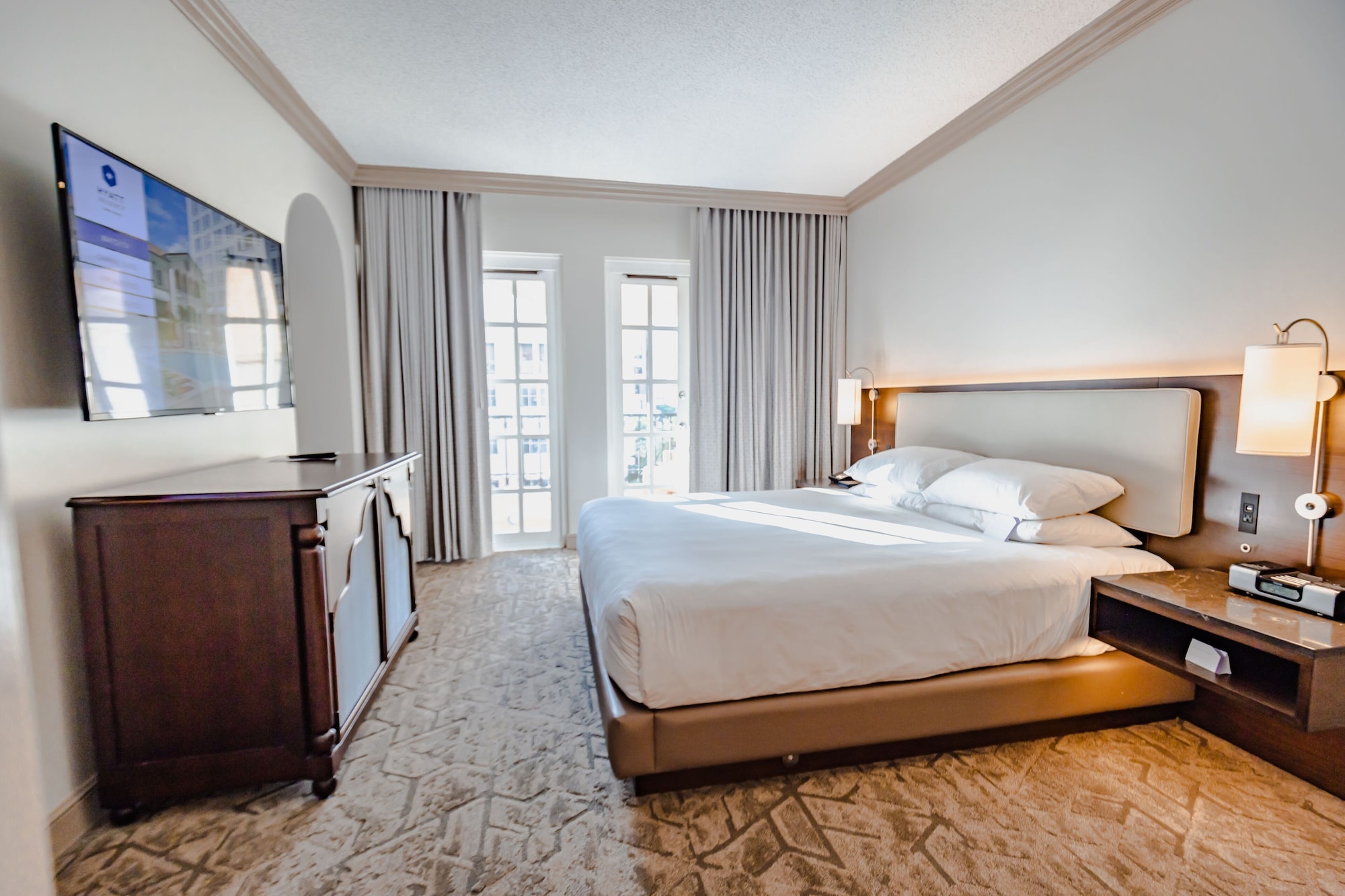 Pure, Wellness, King Bed