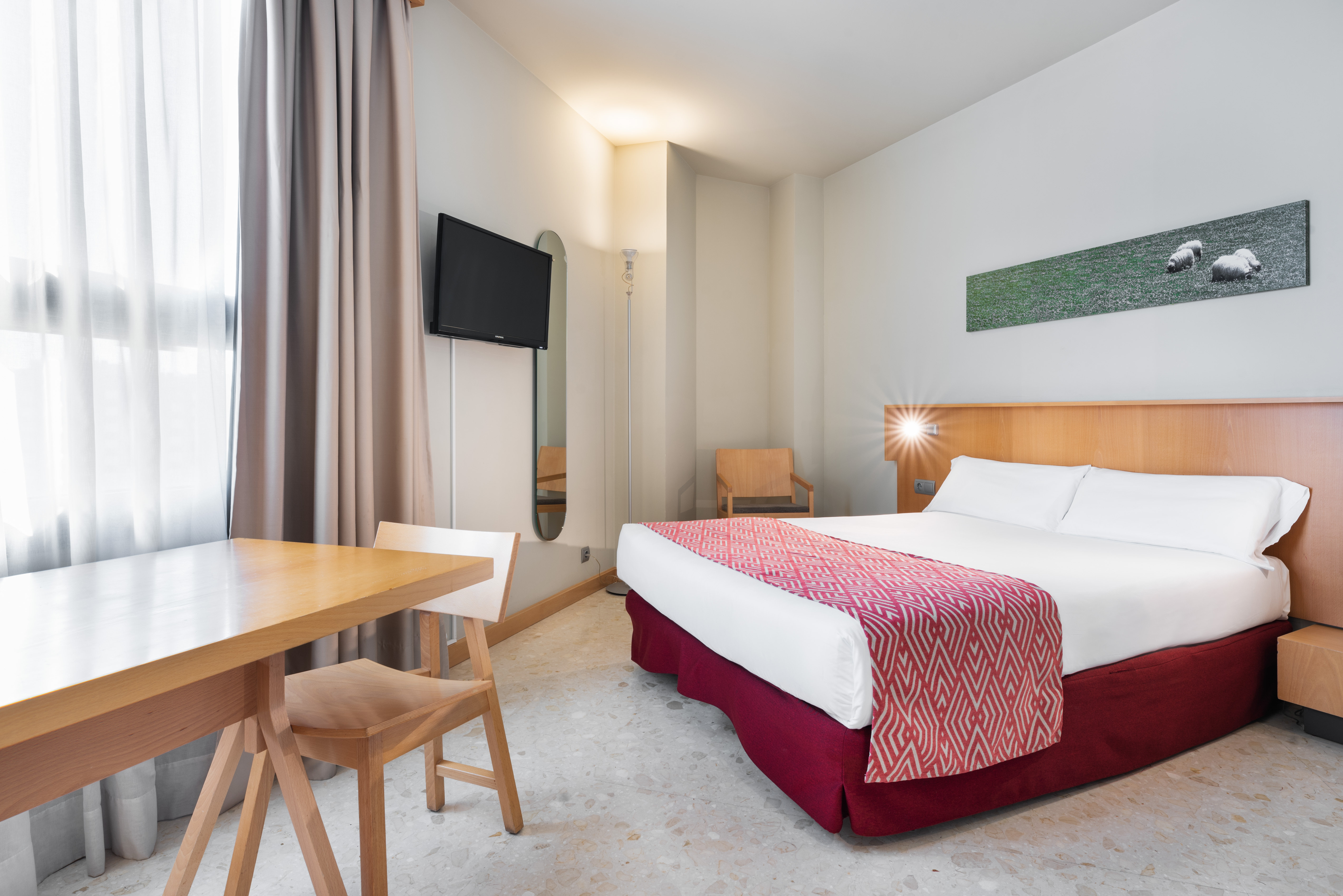 APARTAHOTEL EXE CAMPUS SAN MAMES 10/47