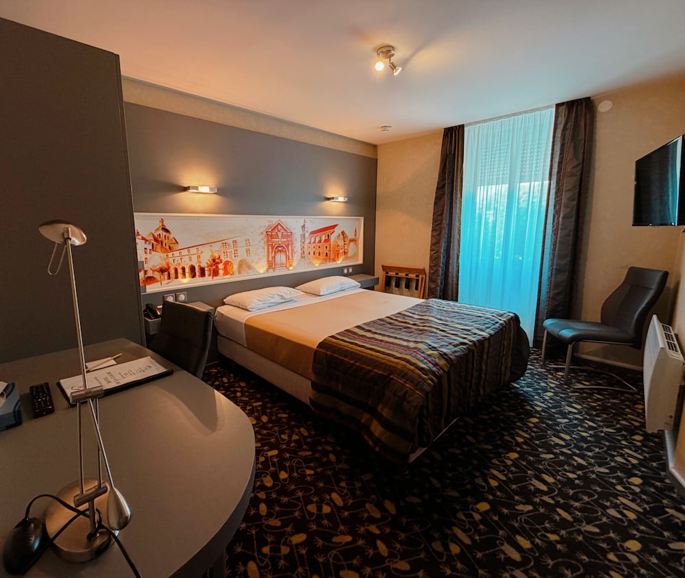 Premium, Double Bed, Accessible