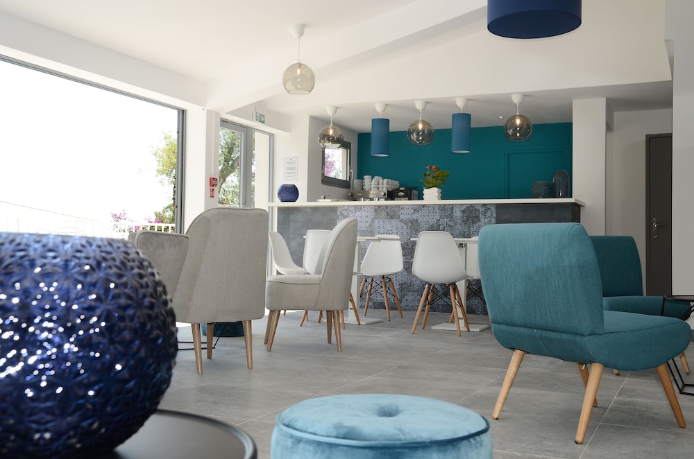 Hotel La Voile 34/64