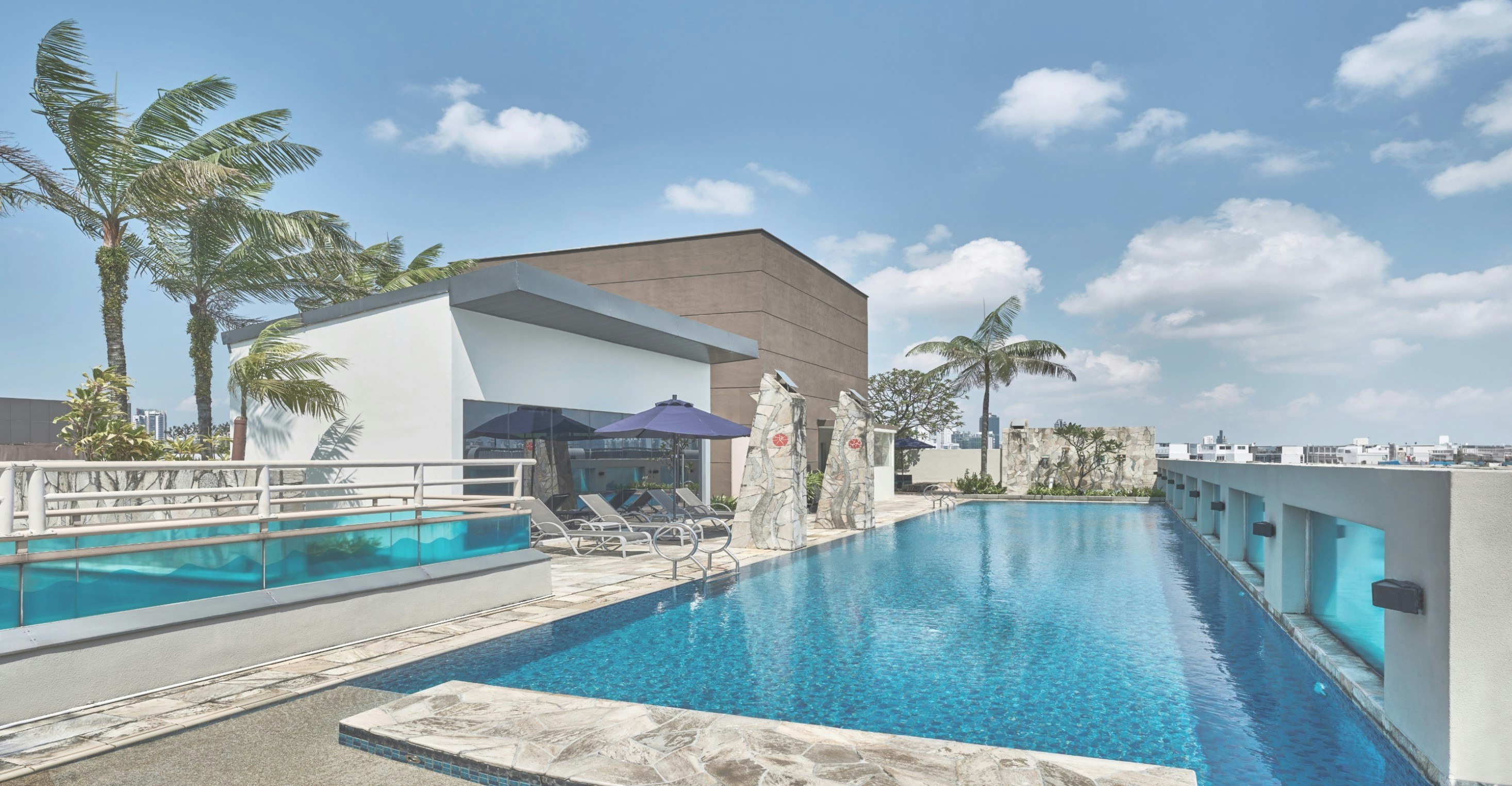 Somerset Bencoolen Singapore 23/24
