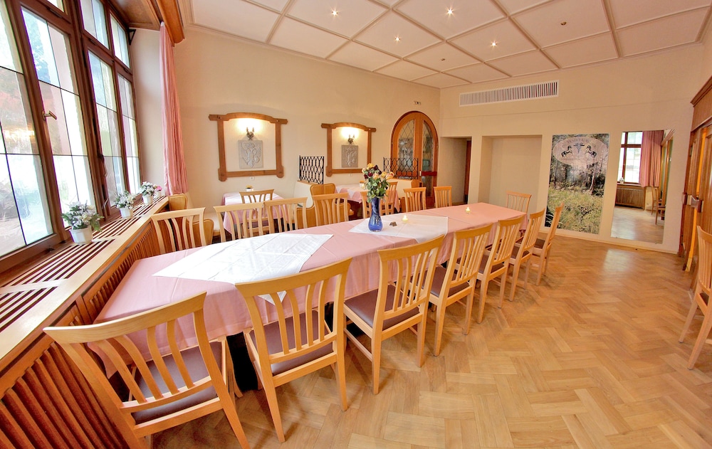 Gesundheitshotel Rossle 29/43