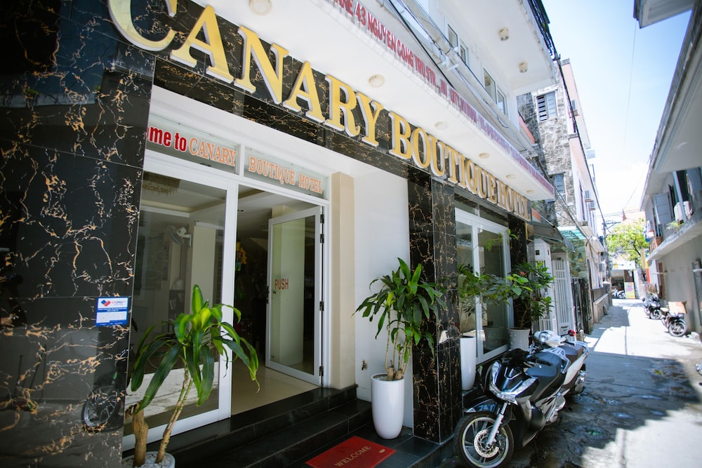 Canary Boutique Hotel 64/69