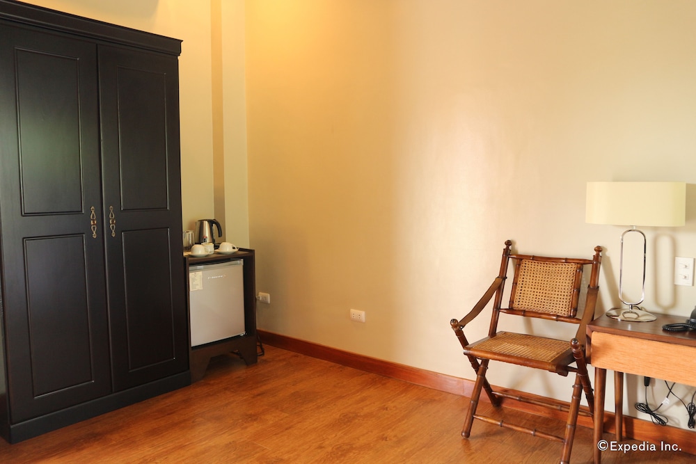 Bravo Resorts Munting Paraiso 28/49