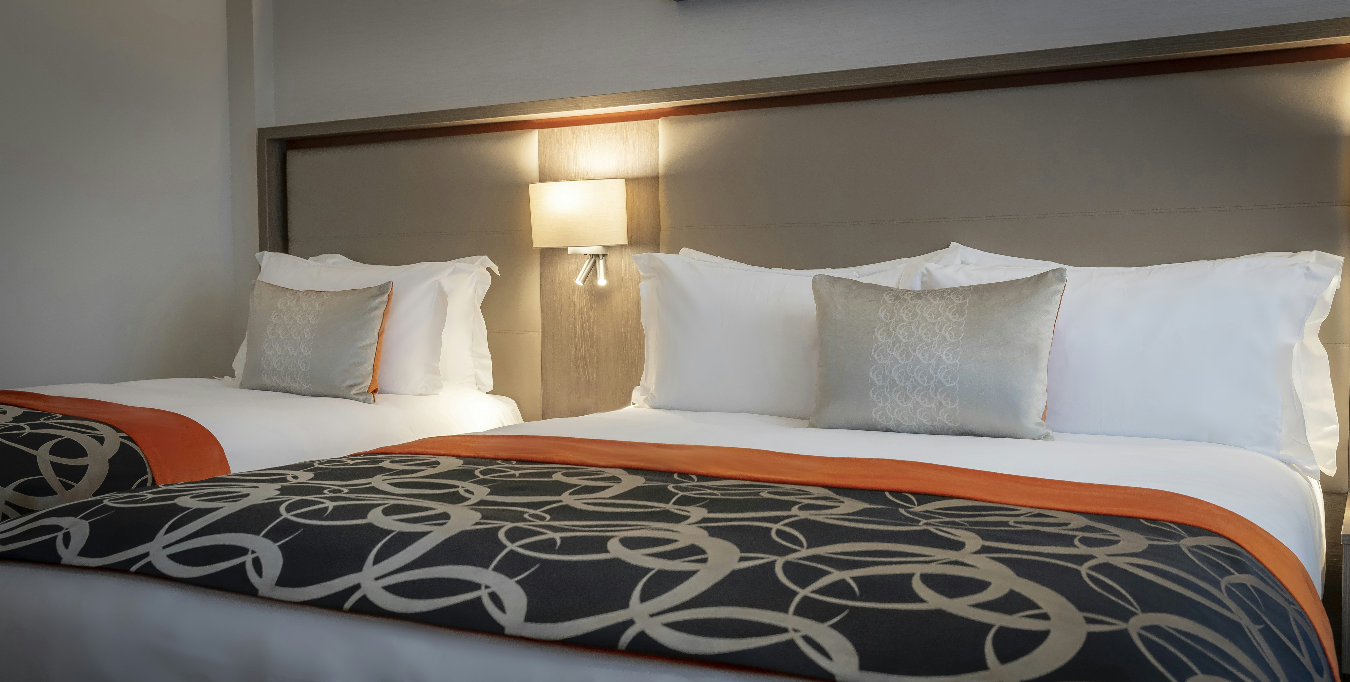 Clayton Hotel Bristol City 21/56