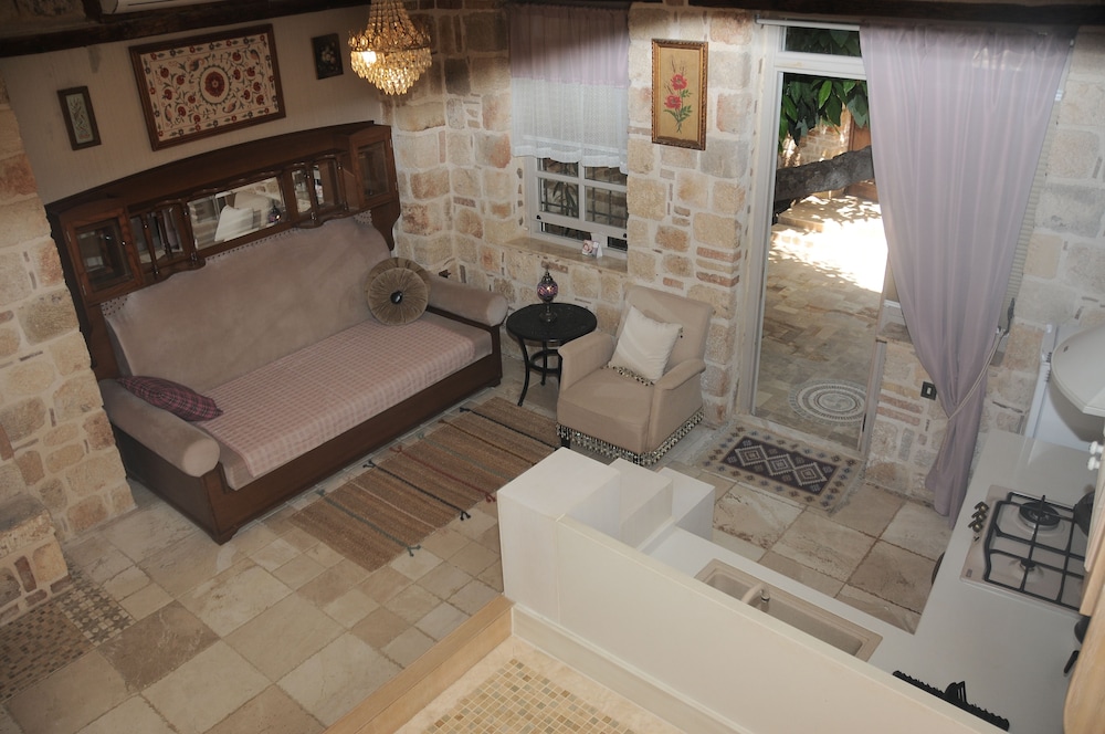Delight Deluxe Hotel & Spa 36/66
