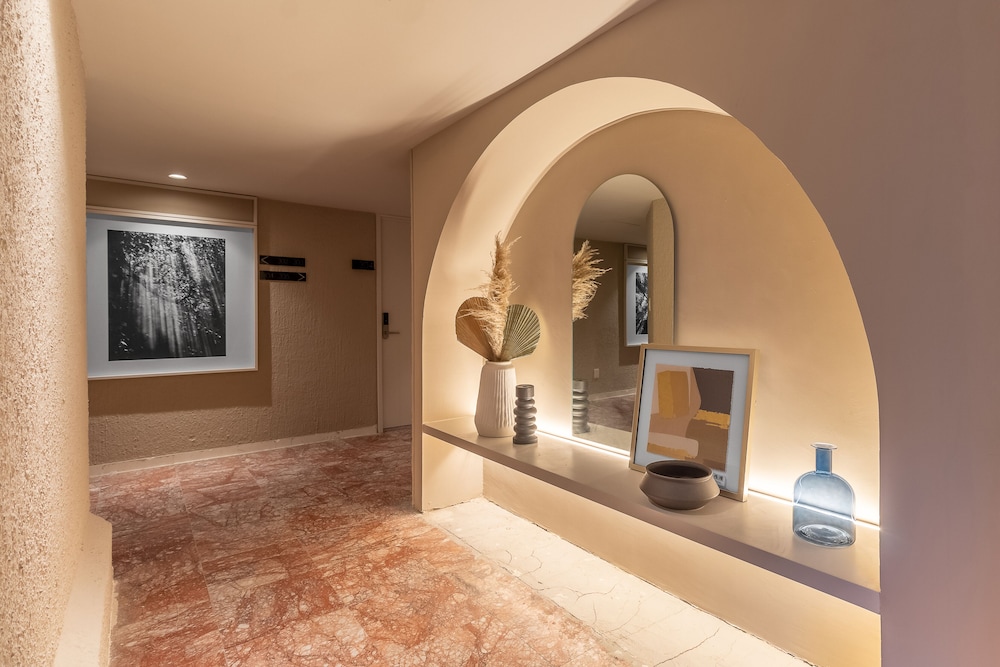 Oliva Plaza Hotel 12/50