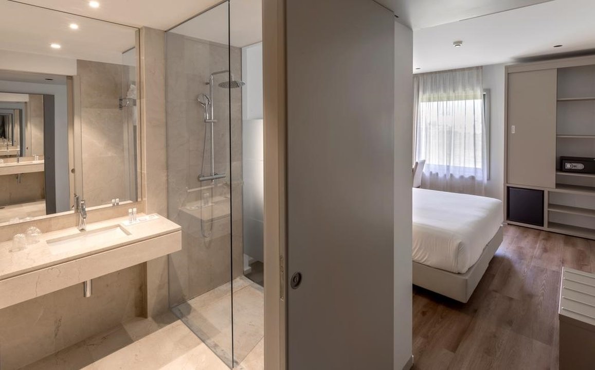 Oporto Airport Business Hotel 59/60
